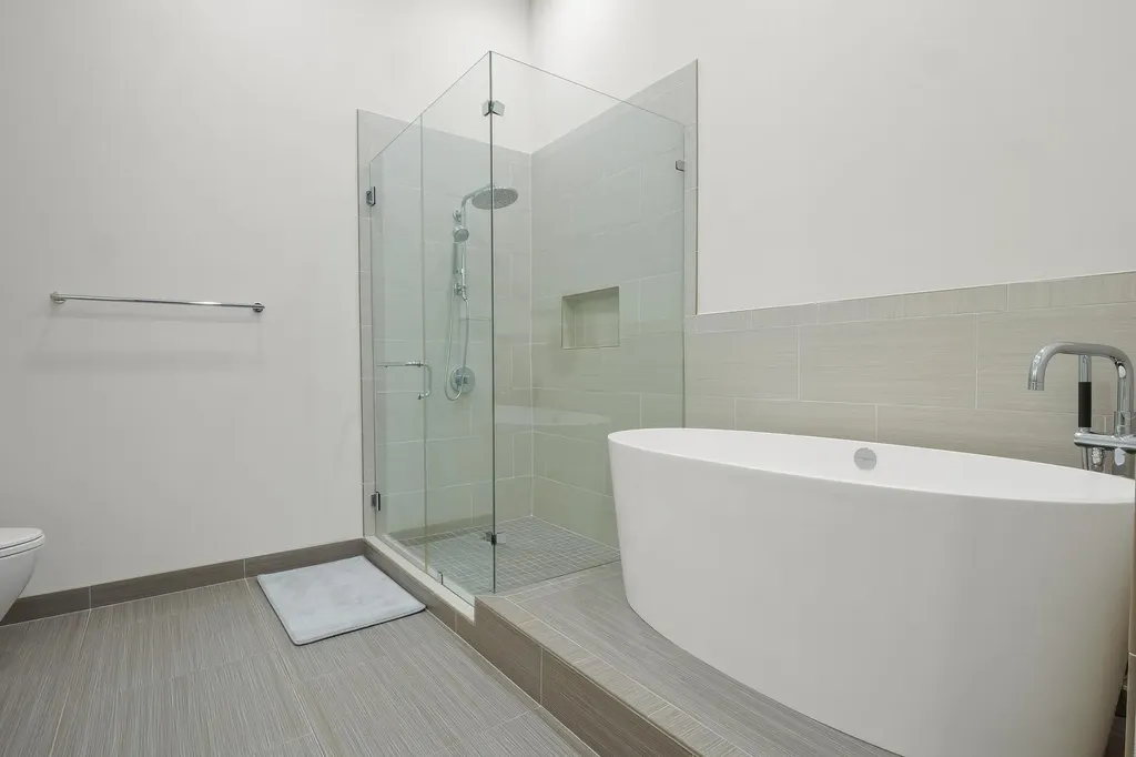 555 E 5th Street Austin TX 78701