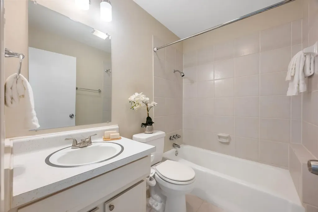2505 Audubon Place Austin TX 78741