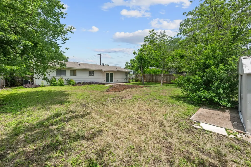 2505 Audubon Place Austin TX 78741