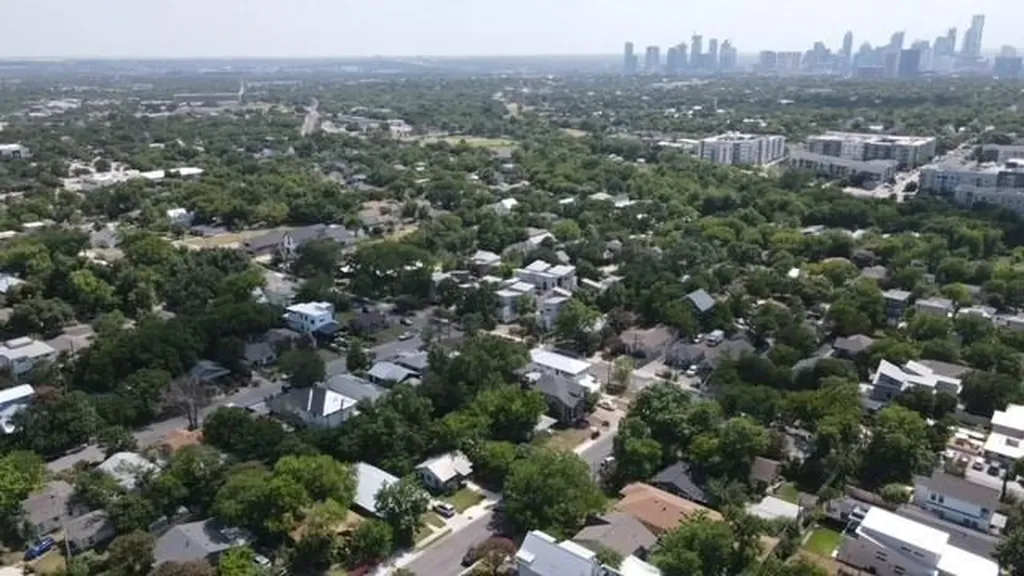 3009 E 18th 1/2 Street Austin TX 78702