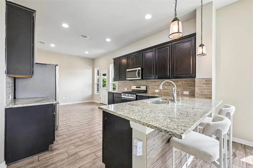 1297 Harwell Loop Kyle TX 78640