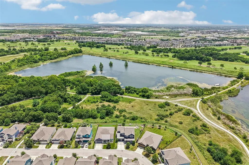 1297 Harwell Loop Kyle TX 78640