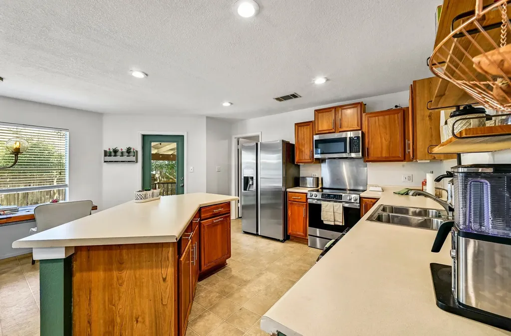 8416 Kansas River Drive Austin TX 78745