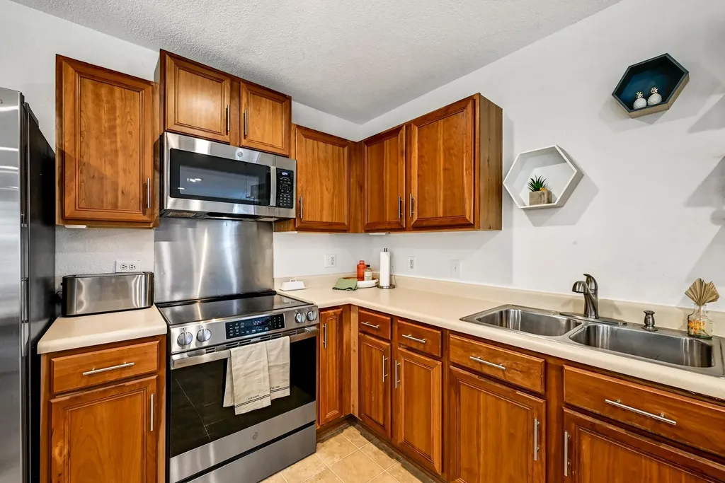 8416 Kansas River Drive Austin TX 78745