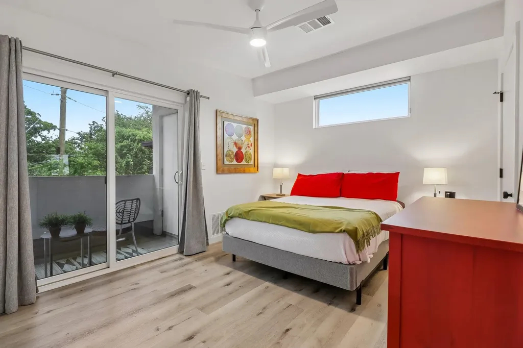 1406 Camelot Circle Austin TX 78745