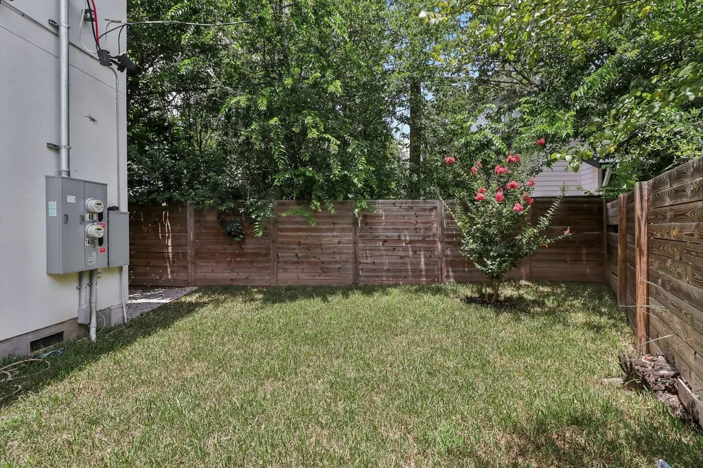 1406 Camelot Circle Austin TX 78745