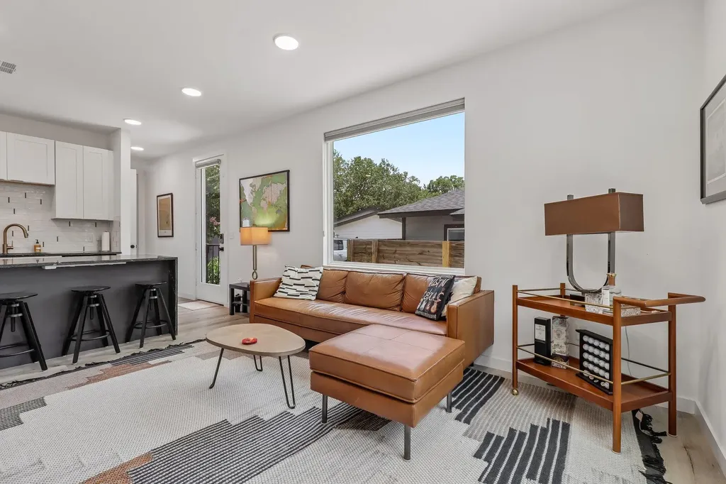 1406 Camelot Circle Austin TX 78745