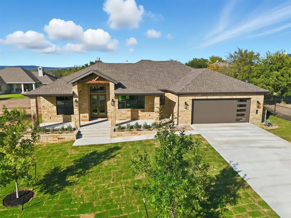 128 Broadgreen Trail Kingsland TX 78639