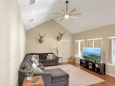 1660 Westview Court Drive Canyon Lake TX 78133