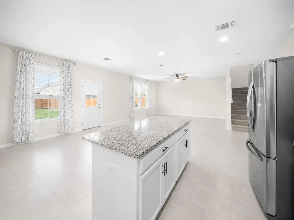 263 Beechnut Drive Buda TX 78610