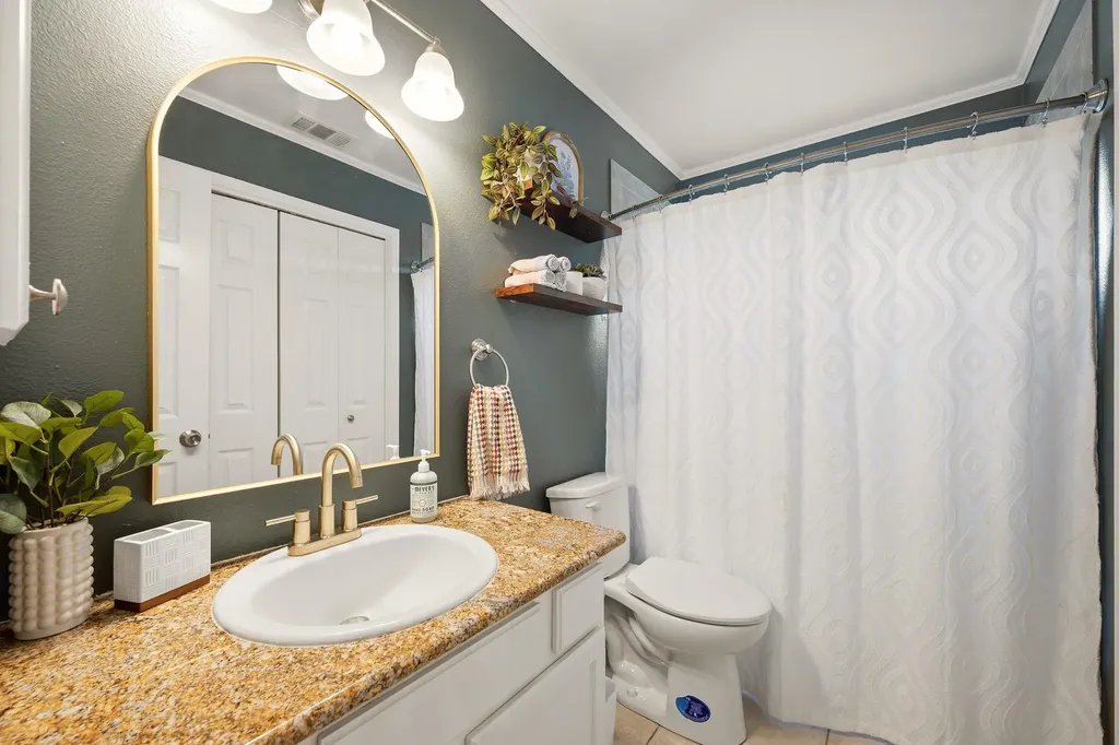 705 Canyon Bend Road Pflugerville TX 78660