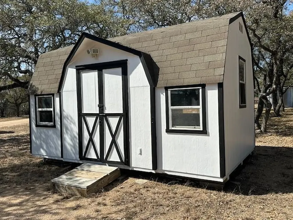 931 Sycamore Creek Drive Dripping Springs TX 78620