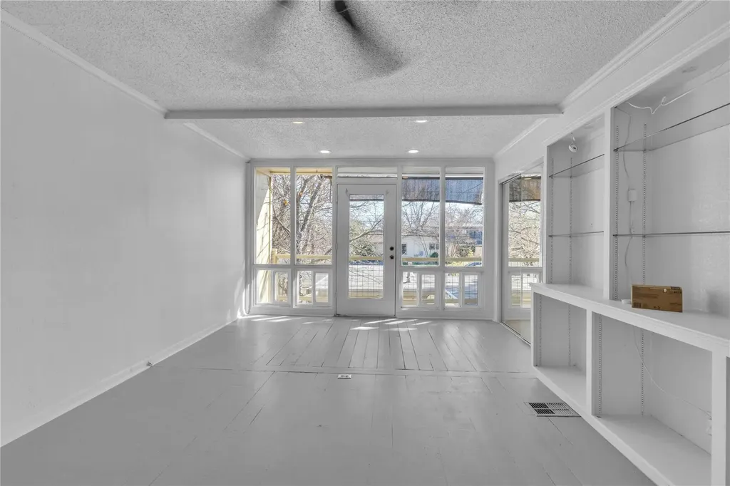 5210 Woodrow Avenue Austin TX 78756