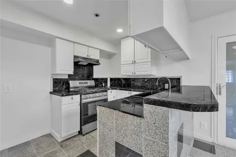 5210 Woodrow Avenue Austin TX 78756