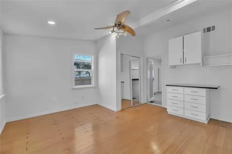 5210 Woodrow Avenue Austin TX 78756