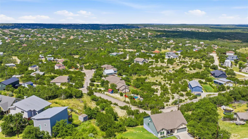 10704 Lake Park Drive Dripping Springs TX 78620