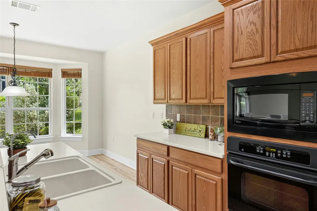 311 Rio Grande Loop Georgetown TX 78633