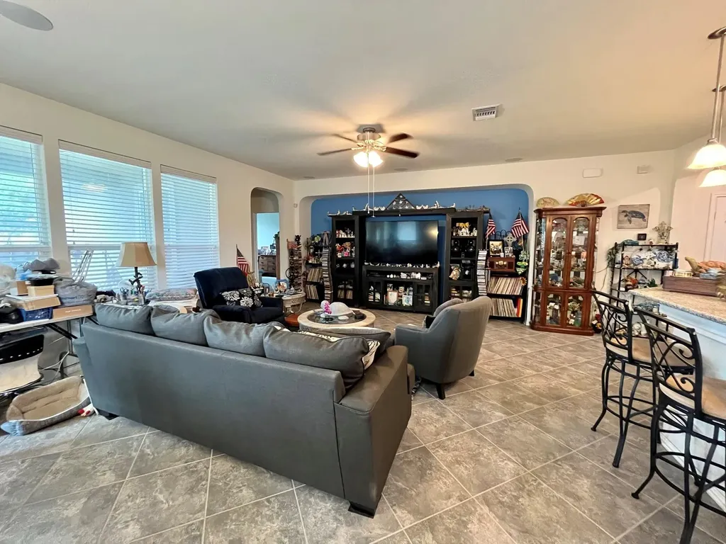 503 Yosemite Trail Taylor TX 76574