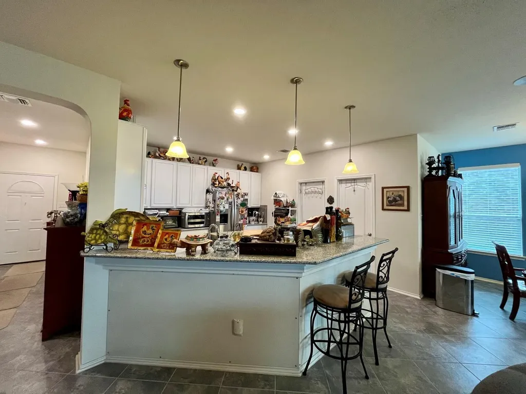 503 Yosemite Trail Taylor TX 76574