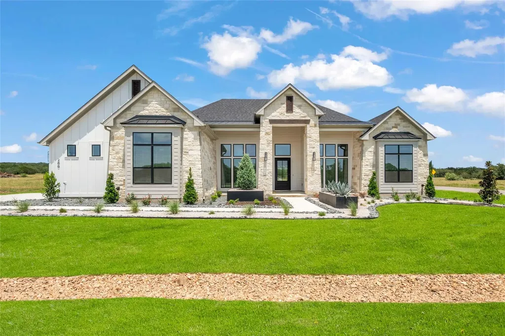 200 Saddle Springs Drive Georgetown TX 78633