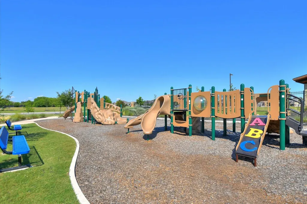 3409 Sand Dunes Avenue Austin TX 78744
