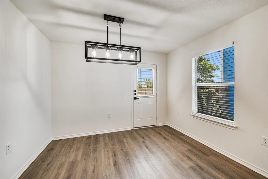 3409 Sand Dunes Avenue Austin TX 78744