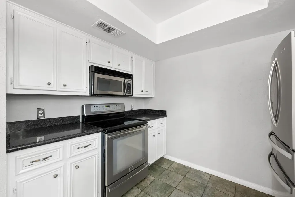 3303 Sanderling Trail Austin TX 78746