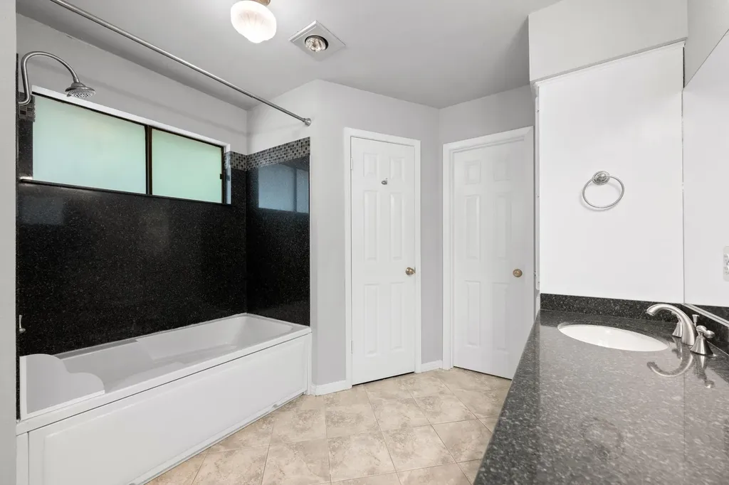 3303 Sanderling Trail Austin TX 78746