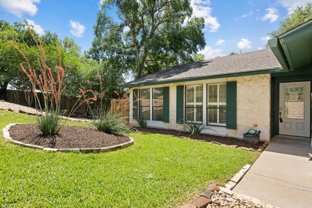 3303 Sanderling Trail Austin TX 78746