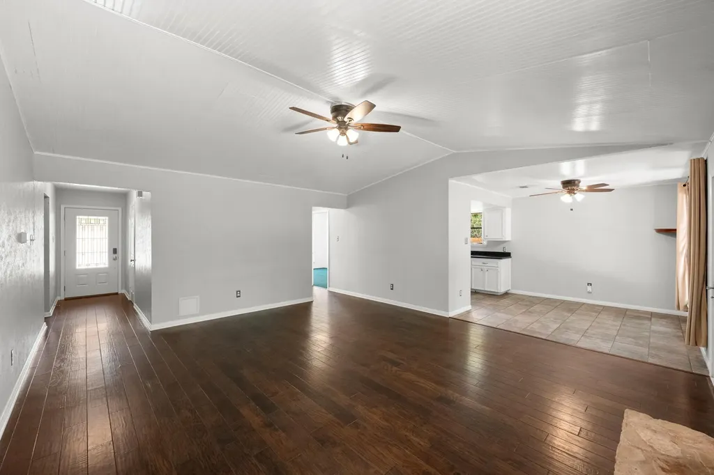 3303 Sanderling Trail Austin TX 78746