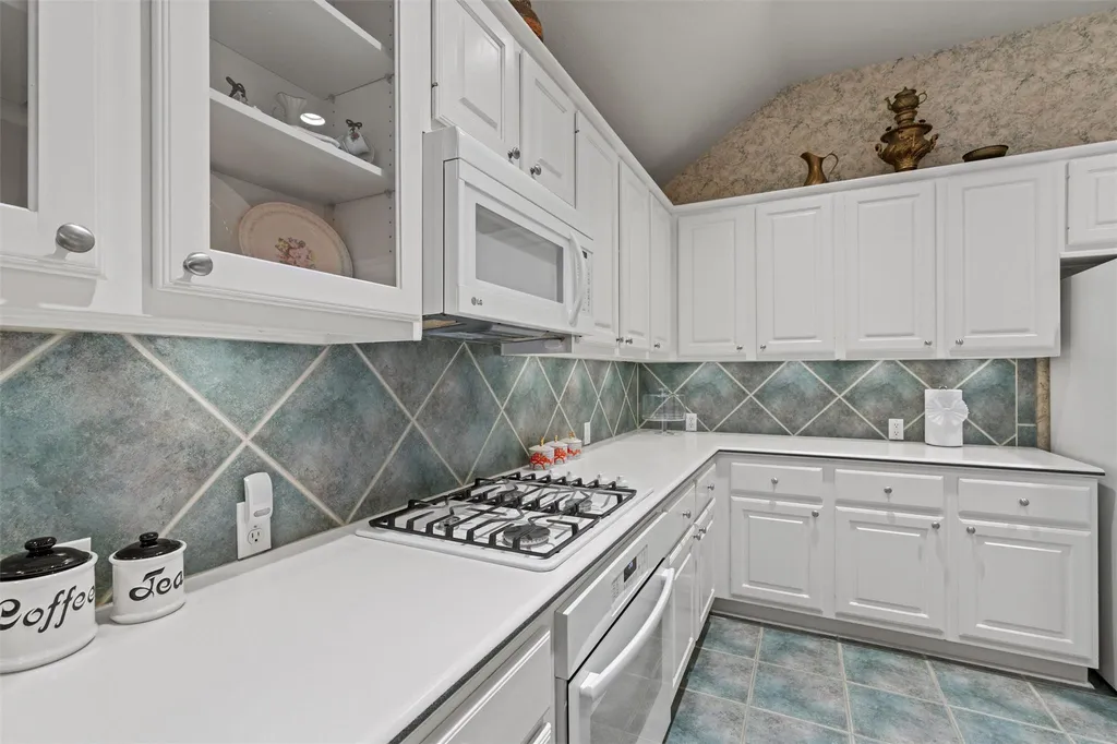 2103 Woodston Drive Round Rock TX 78681