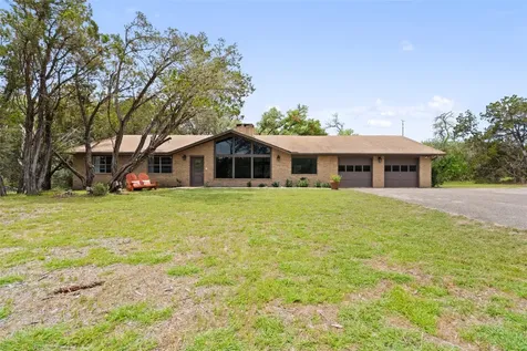 121 Merrywood Lane San Marcos TX 78666