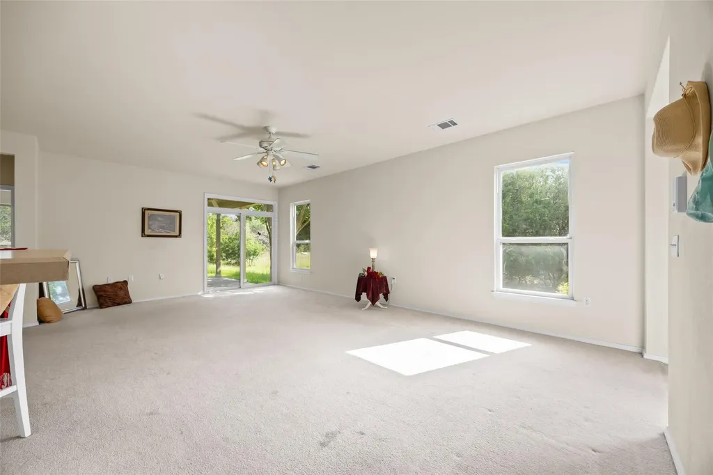 319 Essex Lane Georgetown TX 78633