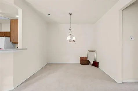 319 Essex Lane Georgetown TX 78633