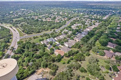 319 Essex Lane Georgetown TX 78633