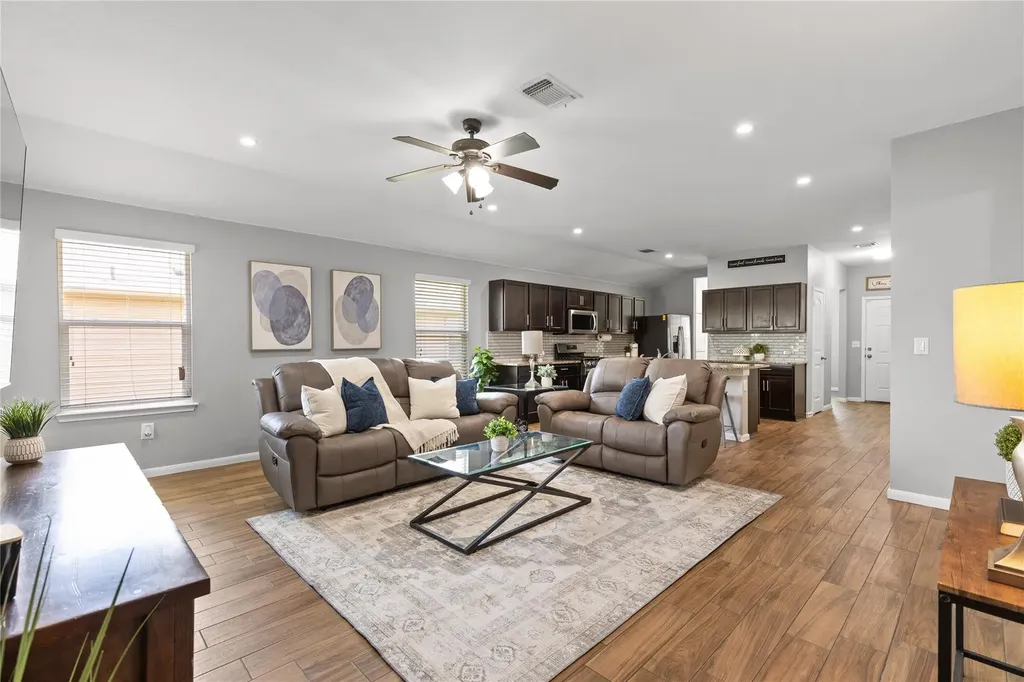 256 Alpha Street Kyle TX 78640