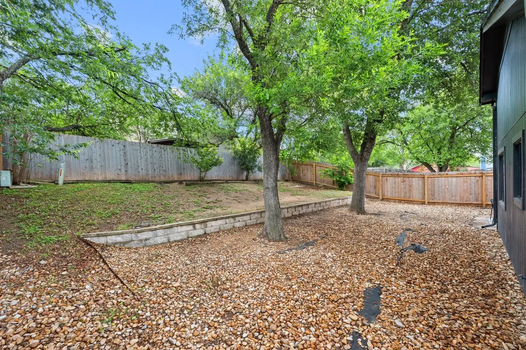 12107 Shropshire Boulevard Austin TX 78753