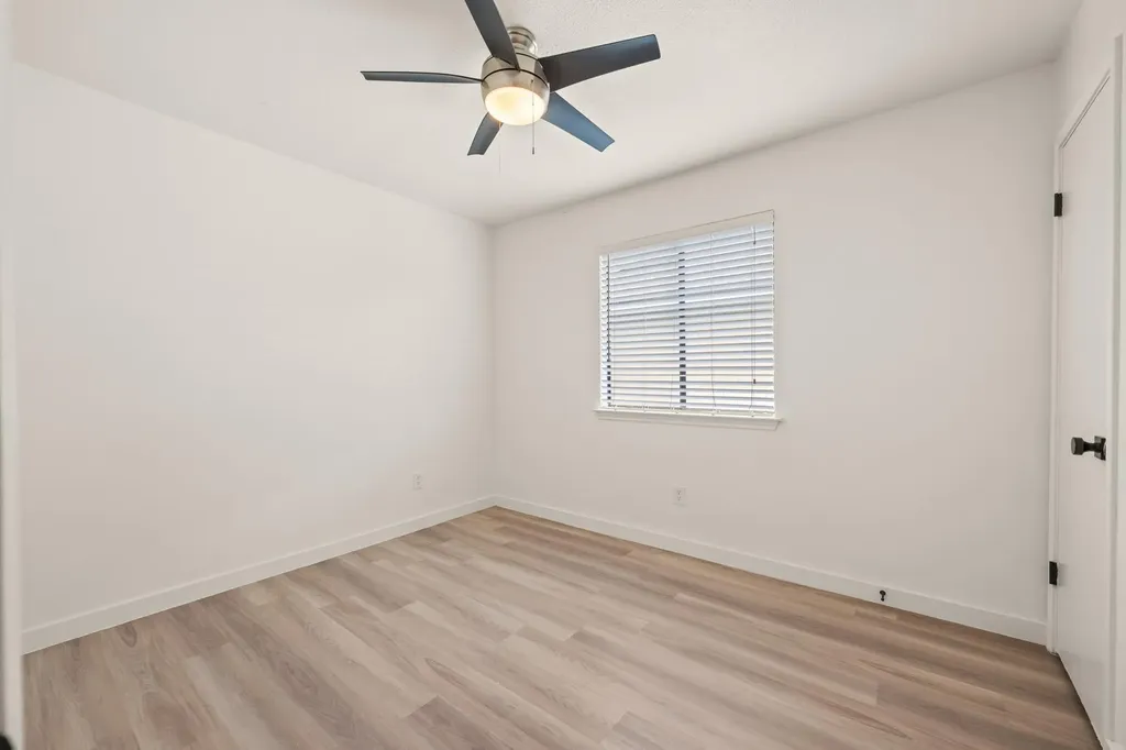 12107 Shropshire Boulevard Austin TX 78753