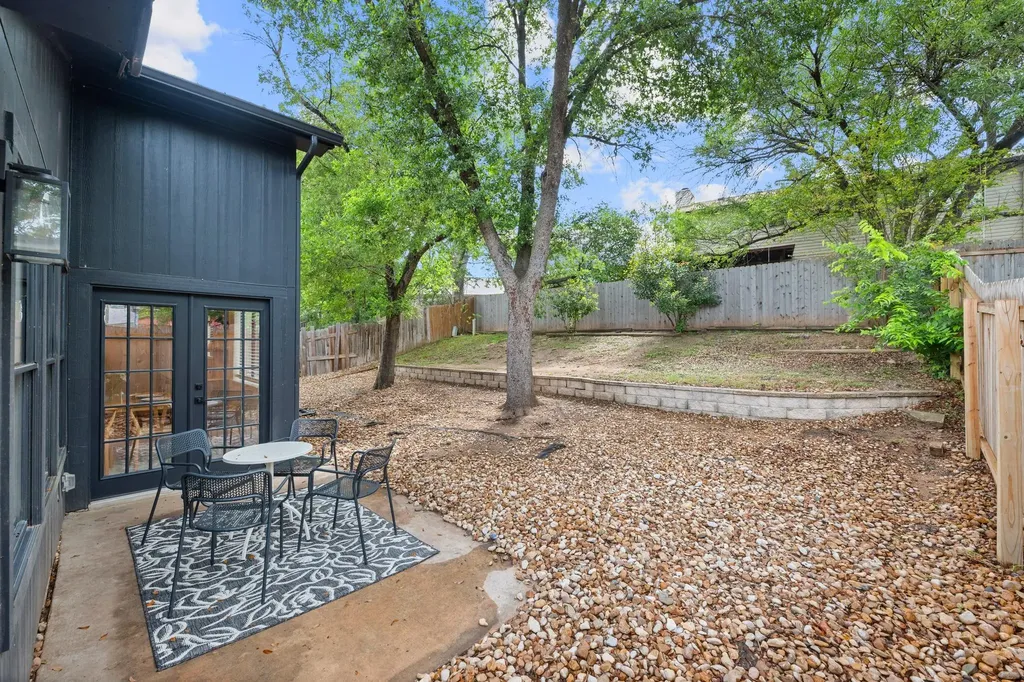 12107 Shropshire Boulevard Austin TX 78753