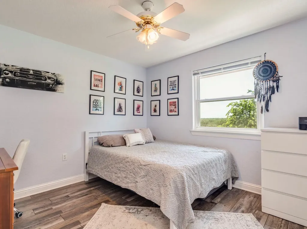 400 Hunt Lane Buda TX 78610