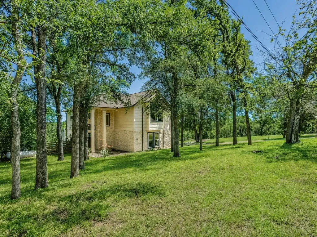 400 Hunt Lane Buda TX 78610