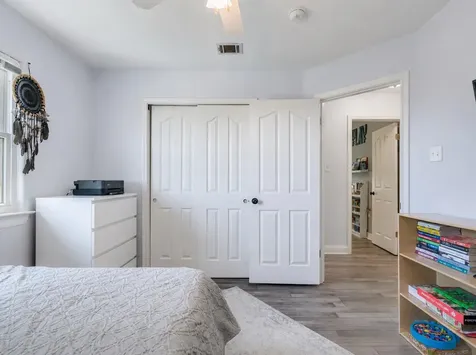 400 Hunt Lane Buda TX 78610