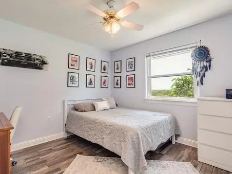 400 Hunt Lane Buda TX 78610
