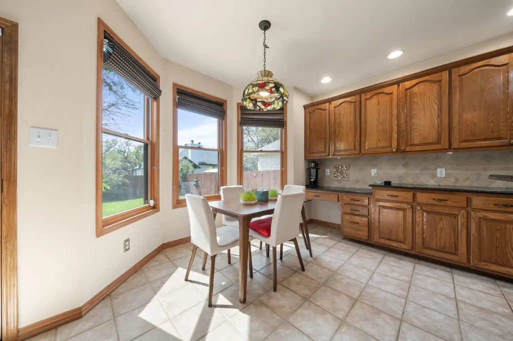 1512 Amelia Drive Cedar Park TX 78613