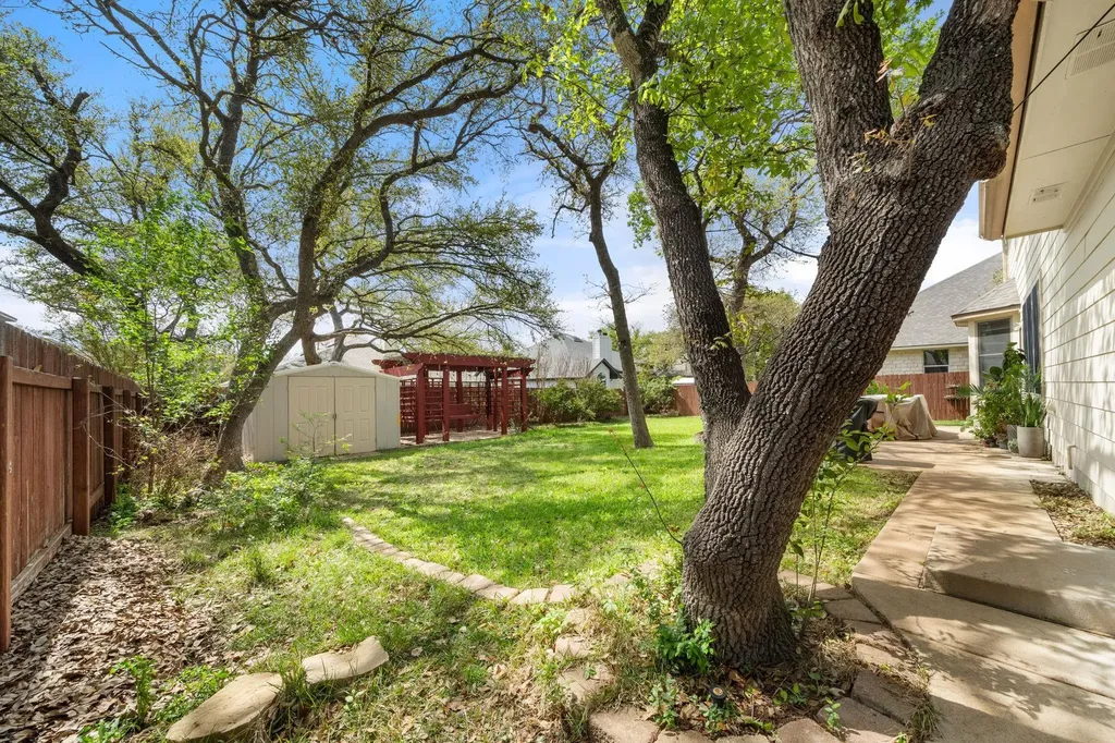 1512 Amelia Drive Cedar Park TX 78613