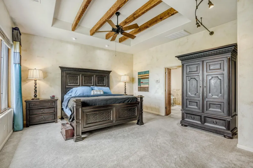 4806 Creek Meadow Cove Spicewood TX 78669