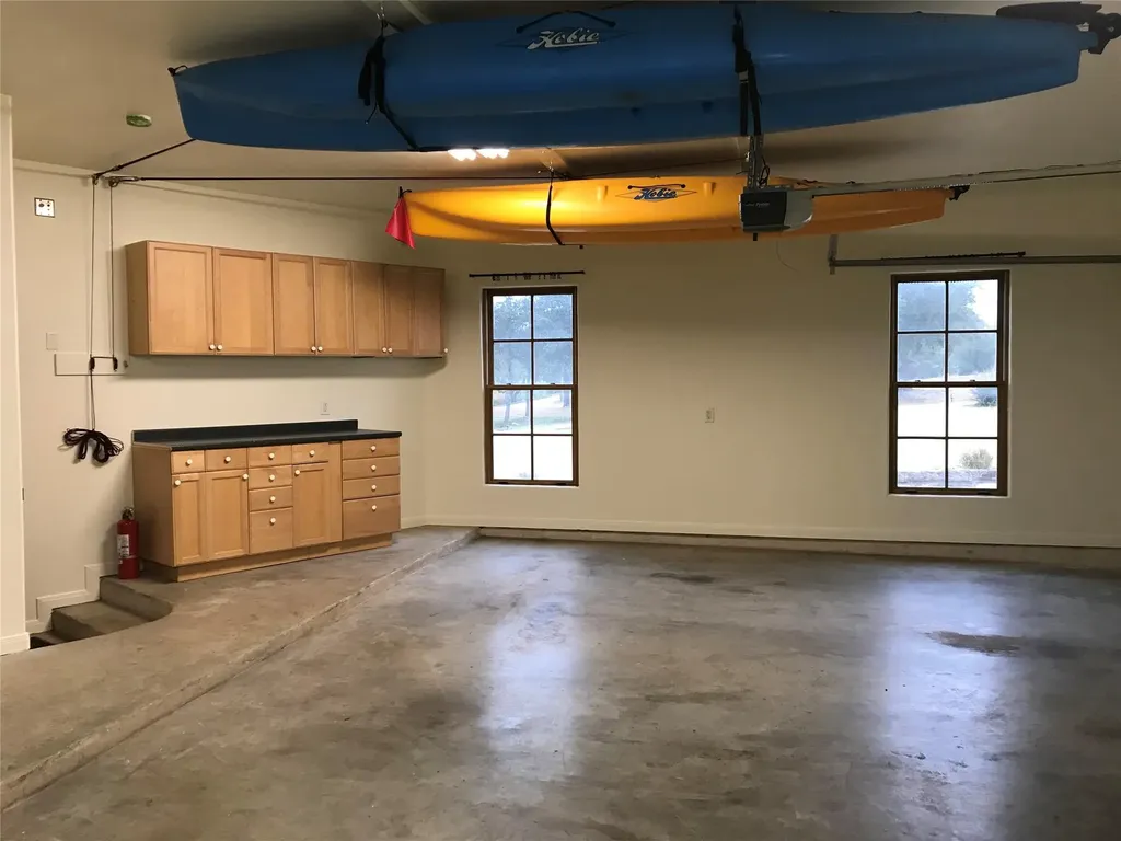 4806 Creek Meadow Cove Spicewood TX 78669