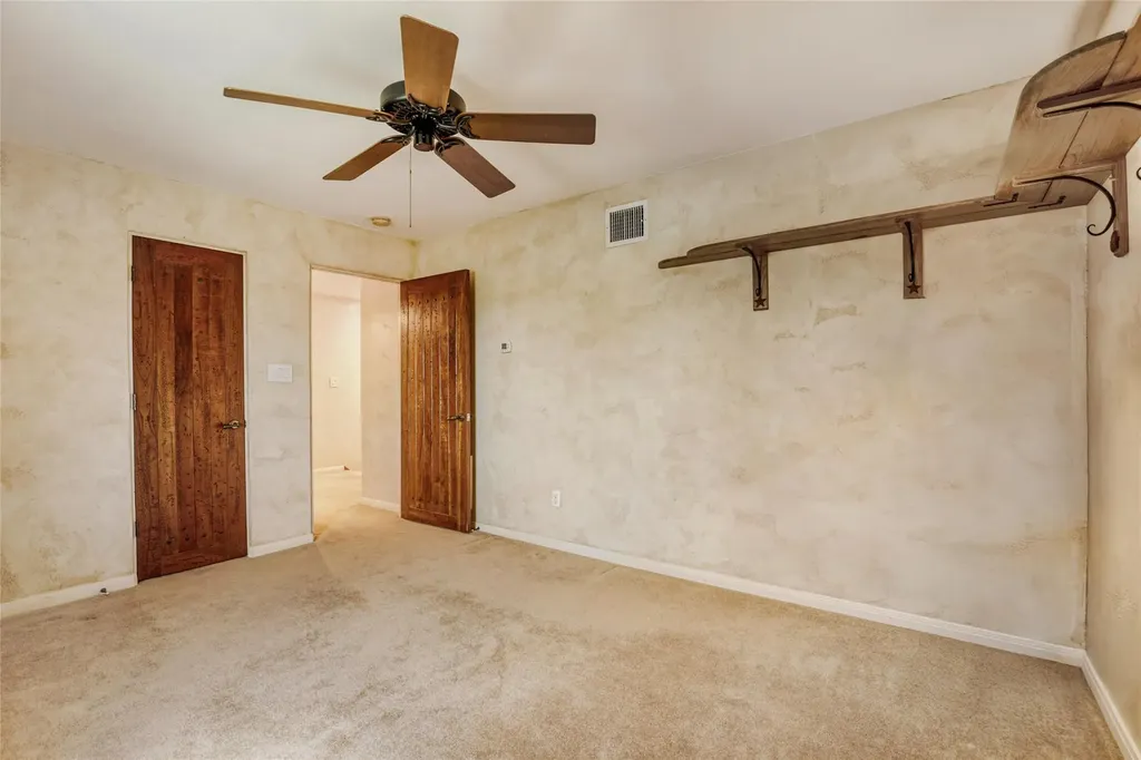 4806 Creek Meadow Cove Spicewood TX 78669