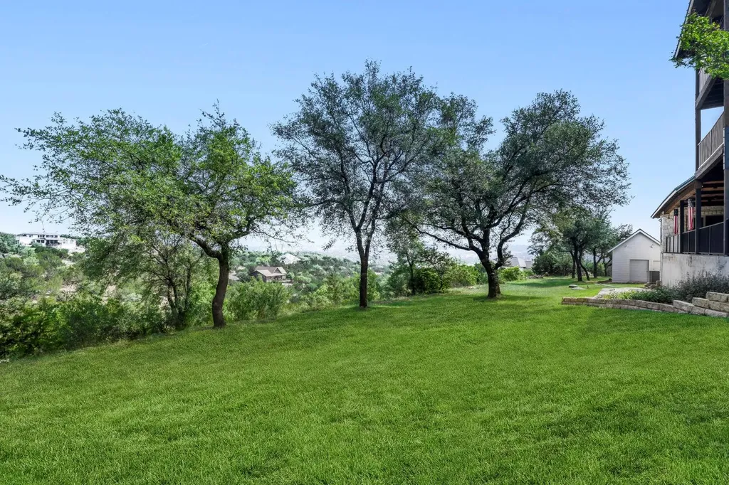 4806 Creek Meadow Cove Spicewood TX 78669