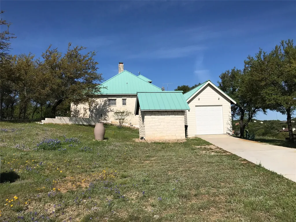 4806 Creek Meadow Cove Spicewood TX 78669